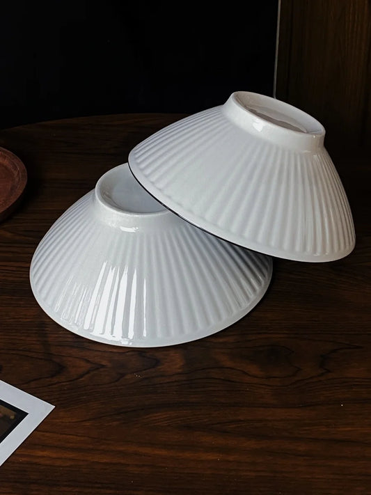 Hand-Painted Japanese Style Soup Bowl with Lid